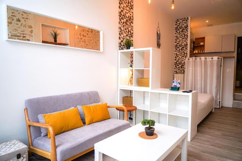 L'Atelier • Cosy • Elegant Διαμέρισμα Déols Εξωτερικό φωτογραφία